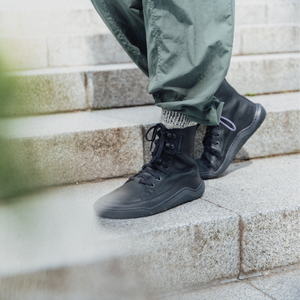 Gobi Boot Womens Obsidian