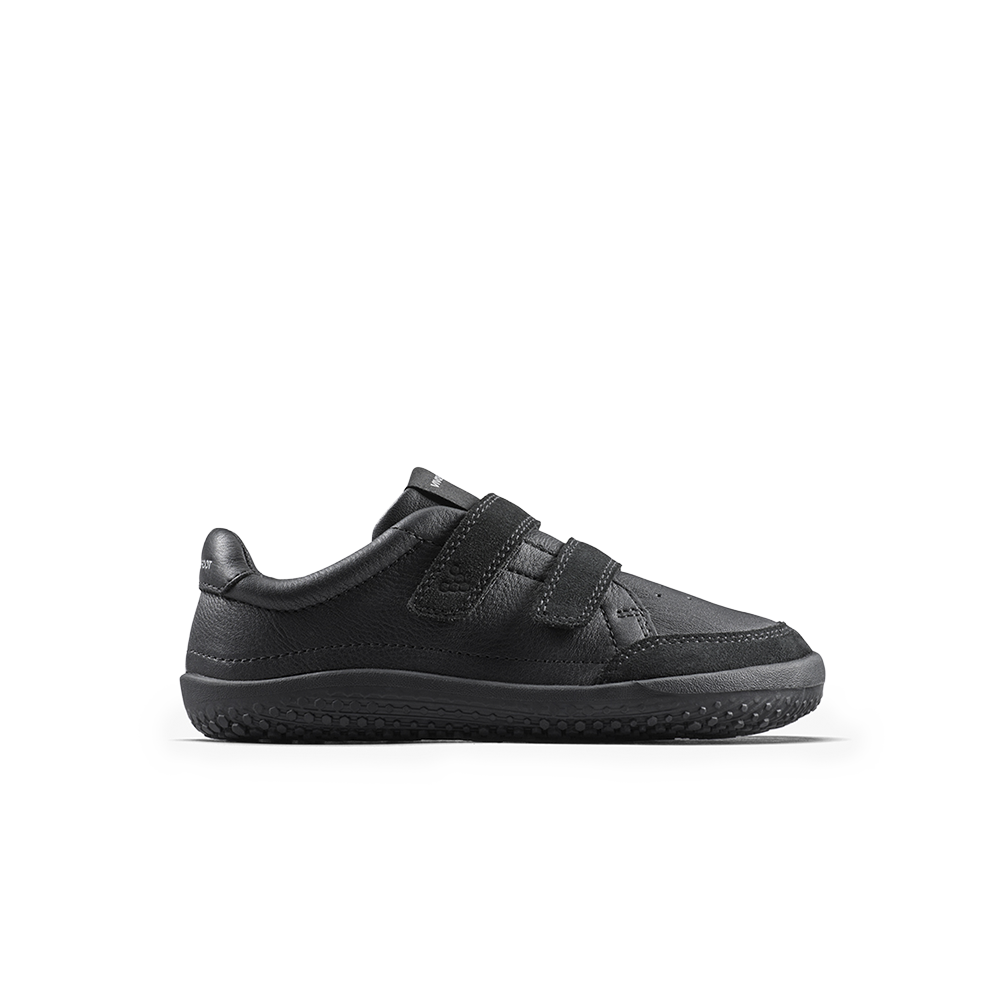 Gobi Sneaker School Kids Obsidian