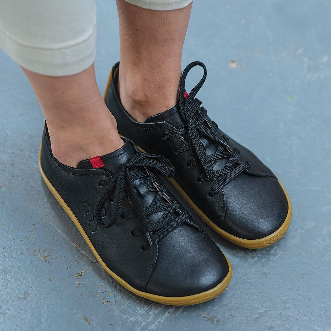 Addis Womens Black